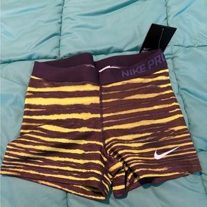 NWT Nike Pro Dry Fit shorts, size M